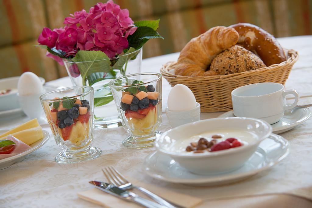 Hotel Garni Glockenstuhl 3*