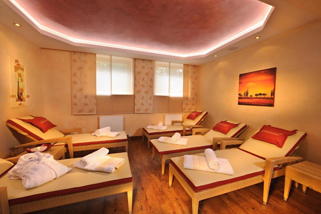Hotel Garni Glockenstuhl 3*